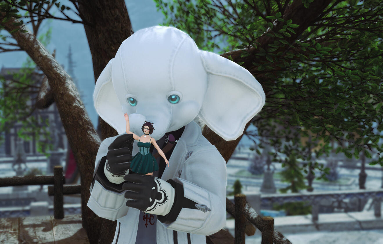 Pose by Xavier of XLbyXS